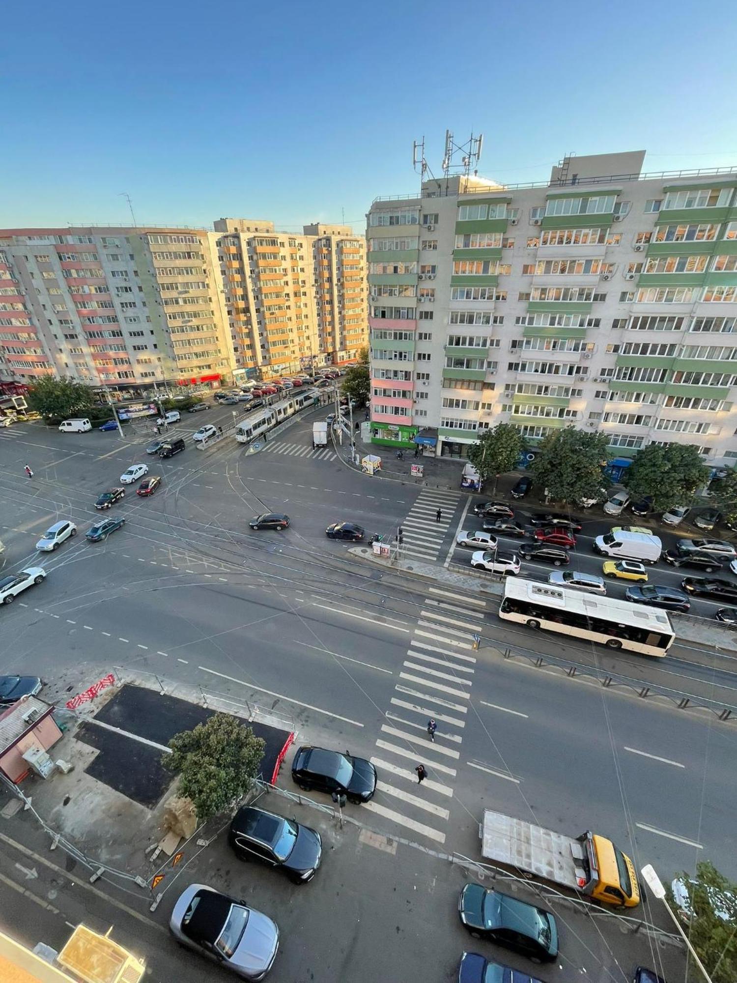Vf Apartments Bukares Bagian luar foto